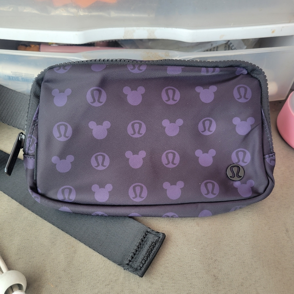 Lululemon Fanny Pack Fiesta Mickey Mouse Limited Edition BNNT